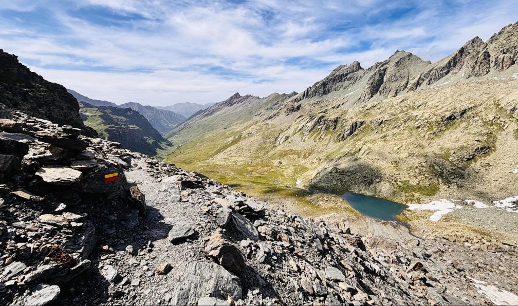 Ravaine - Caroline - Vue sur le lac Lestio depuis le col Vallante, Alpes, France-Italie - Tour du Viso 4 jours - 10