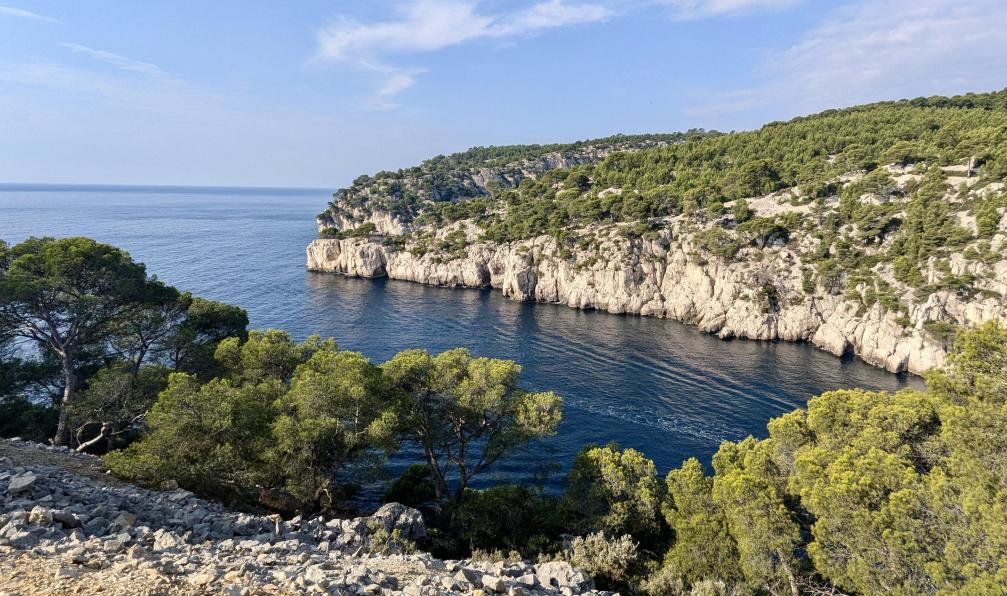 Lanau - Blandine - Vue depuis la pointe de la Cacau, Calanques, France - Découverte des Calanques de Marseille et Cassis - 1