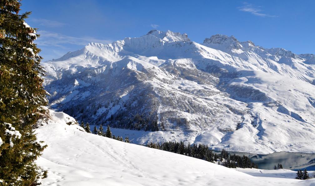 Lac de Roselend et sommets du Beaufortain, Alpes France. - Raquette confort au coeur du Beaufortain - 11