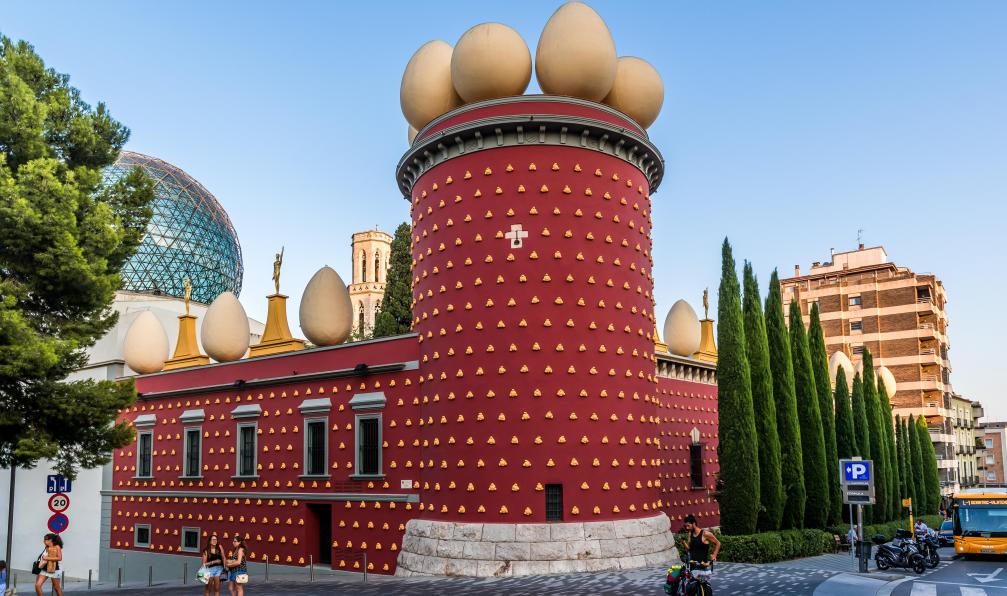 Baumann - Daniela - Adobe stock - Le Musée Dalí museum de Figueres, Espagne - Cadaqués, 1001 calas au pays de Dali - 9