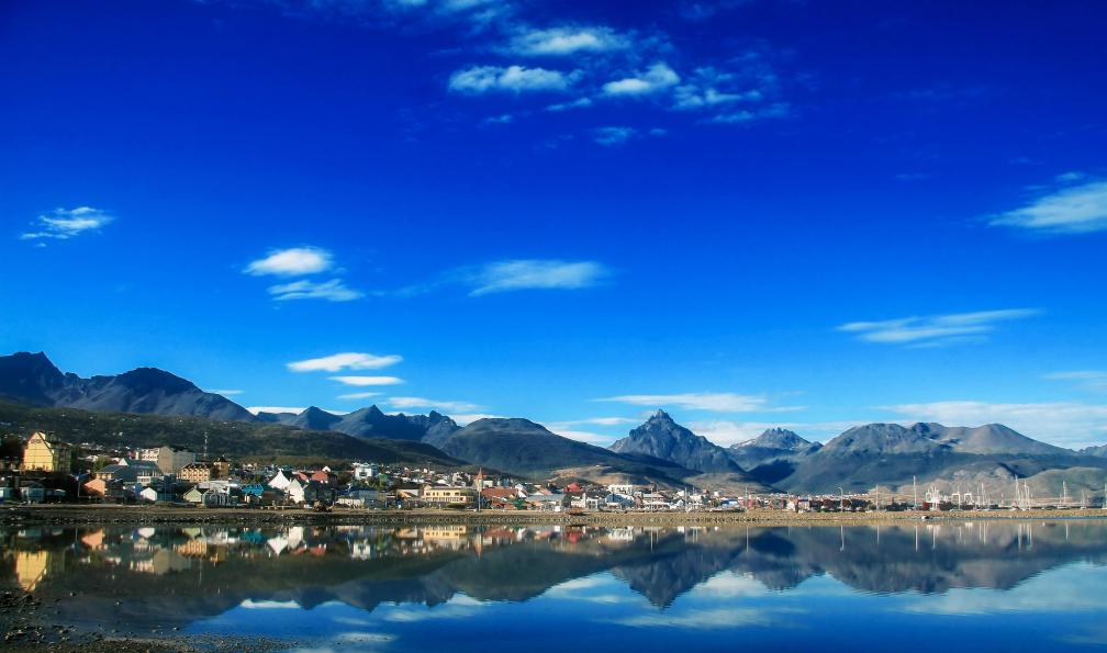 Jorisvo -  Istock -  Ushuaia, terre de feu;Argentine - Ushuaia et les géants de Patagonie - 1