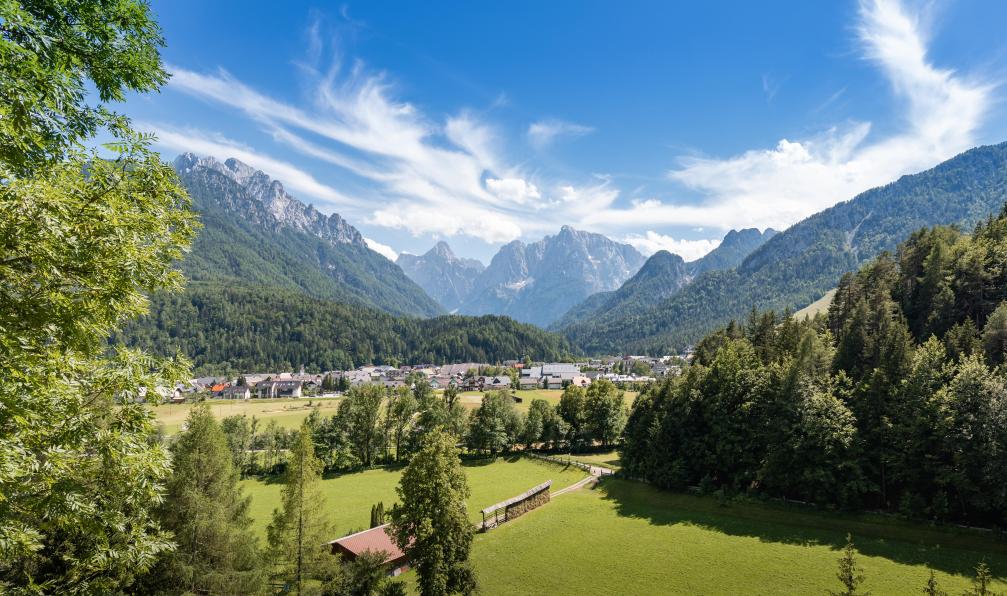 24K-Production - Adobe stock - La ville station de Kranjska Gora en Slovénie - Les joyaux des montagnes Slovènes à vélo - 7