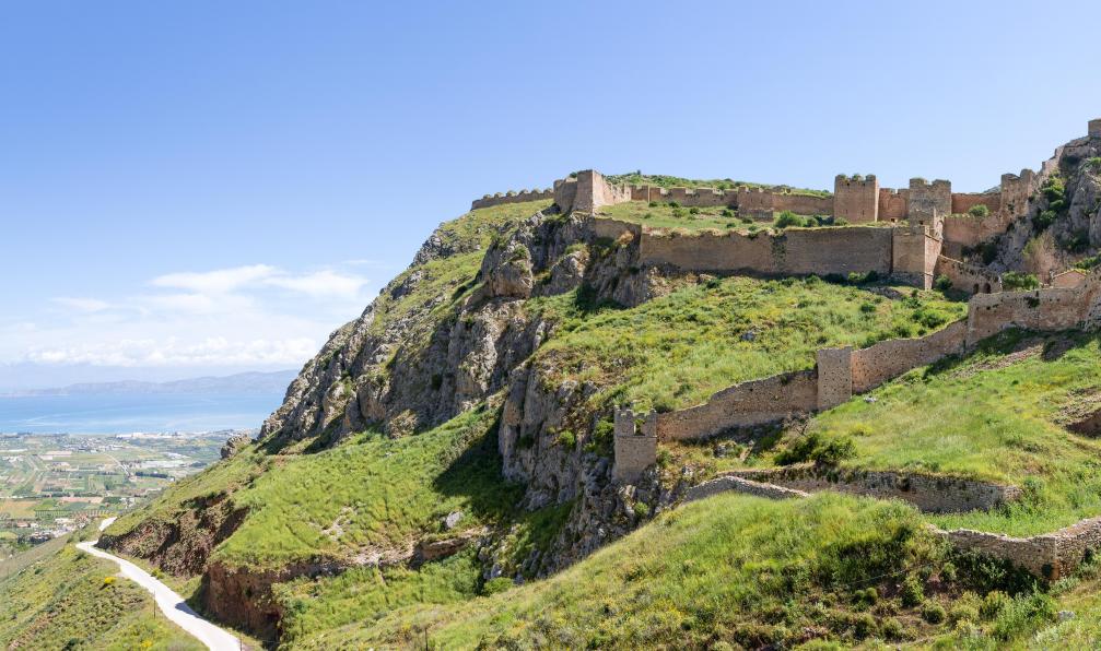 Papaulakis - Lefteris  - Adobe stock - La forteresse d'Acrocorinth, Peloponnese, Grèce - Chemins antiques du Péloponnèse - 9
