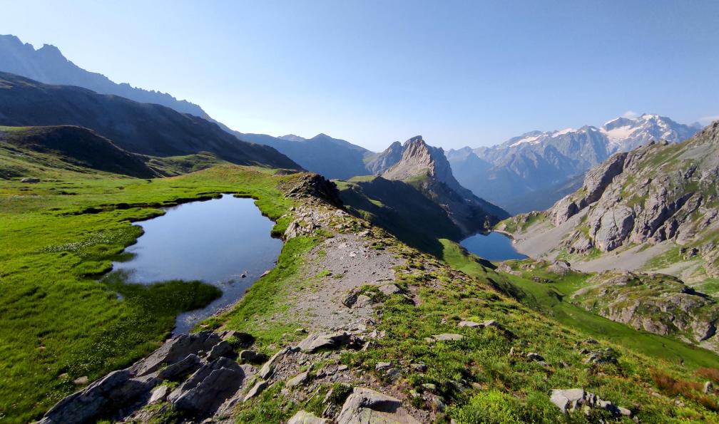Hauer - Florian - Panorama sur Grand Lac depuis le lac de la Ponsonnière, Ecrins, France - Les panoramas de la Meije - 5