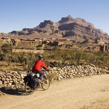 de l'atlas à la vallée du drâa à vélo