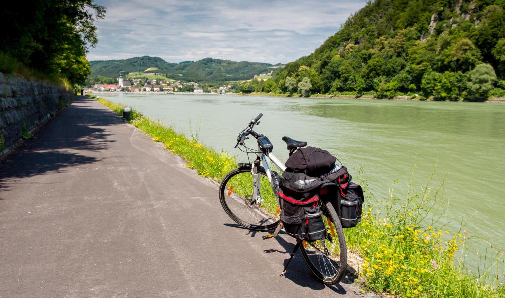 ttinu - Adobe stock - Vélo le long du Danube, Autriche - Itinérance sportive à vélo sur les rives du Danube - 4