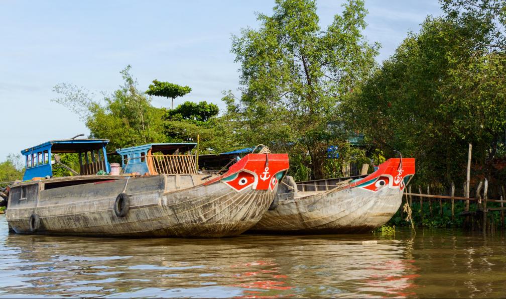 rostovdriver - Adobe stock - Bateaux traditionnels sur le delta du Mékong, Viêtnam. - Sentiers et traditions au fil du Vietnam - 8