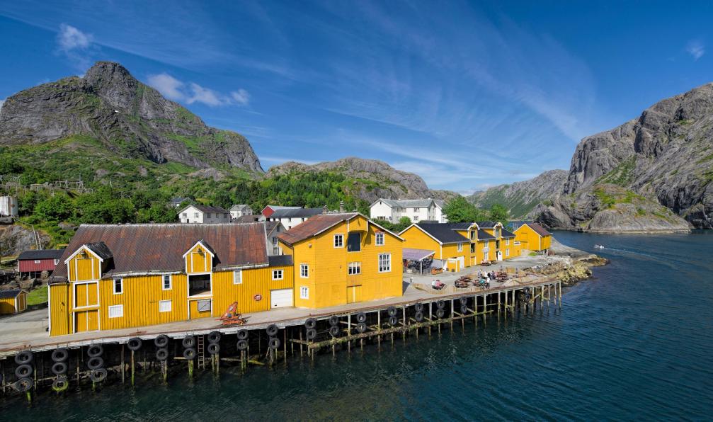 RelaxFoto.de -  istock -  Nusfjord sur les Îles Lofoten, Norvège - Des fjords aux Lofoten - 10
