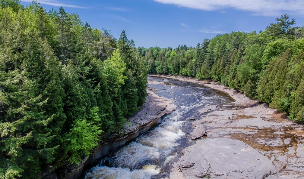 Jean-François Gagnon - istock - Rivière Jacques-Cartier, Canada - Québec, la belle province - 3