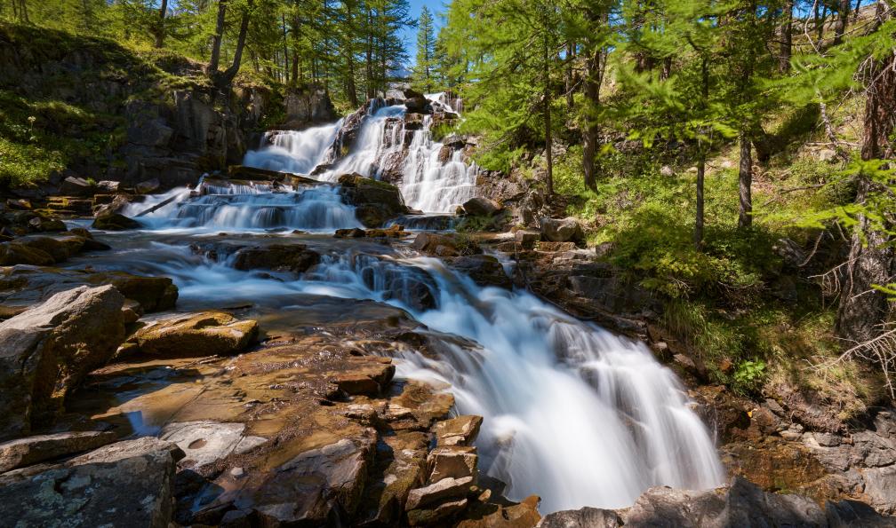 Francois - Roux - Cascade de Fontcouverte dans la vallée de la Clarée, Alpes, Frances - Micro aventure en Clarée - 2