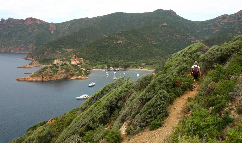 Sentier du Facteur, Girolata, Corse. - Joyaux de la Corse en famille - 5