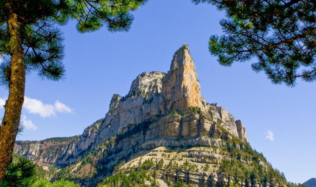 Vercors escapade -  rocher de combeau dans le vercors - La traversée intégrale du Vercors - 6