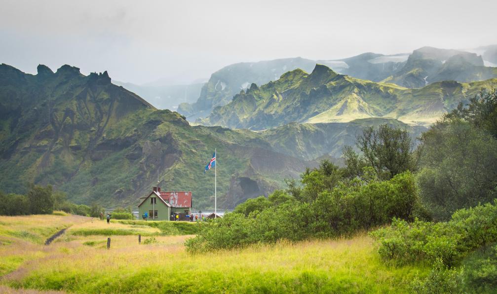 Jan Zelina/Icelandic Mountain Guide -  Chalet à Thorsmork, Laugavegurinn, Islande. - Le trek de Landmannalaugar - 2