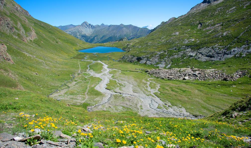 Bernaudon - Myriam - Vue sur le lac Foréan, Queyras, Alpes, France - Le Queyrassin - 1