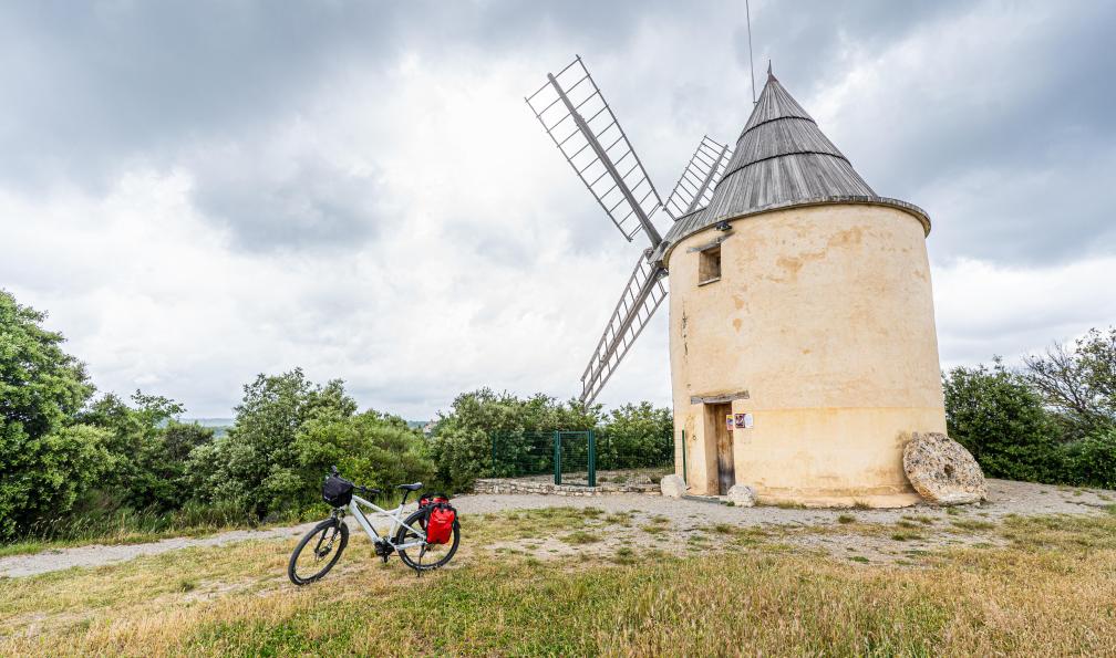 Grez - Nacho - Moulin de Saint Michel de l'observatoire, à vélo - Les charmes du Luberon à vélo - 11