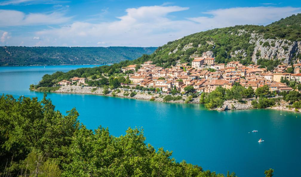 Janyst - Lukasz - Adobe stock - Lac de Sainte Croix dans les Gorges du Verdon, Provence, France - Les Gorges du Verdon sur mesure  - 2