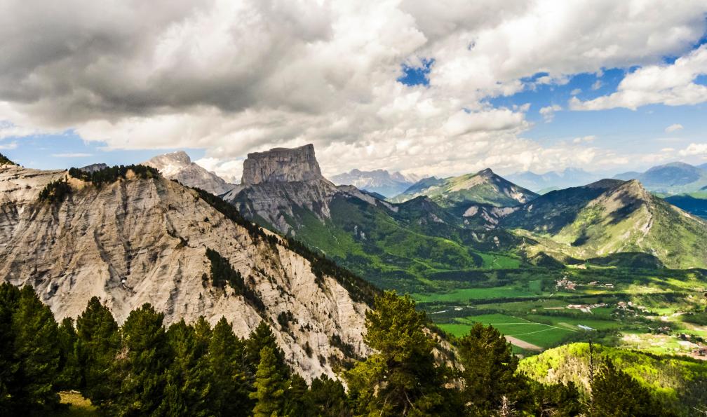 Meinzahn -  Istock -  Mont aiguille dans le vercors, France - Vercors, mont Aiguille et trésors du Diois - 5