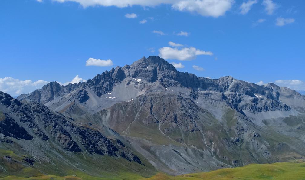 Wadbled - Coralie - Vue sur le Grand Rochebrune, Queyras, Alpes, Faance - Le Queyras hors des sentiers battus - 10