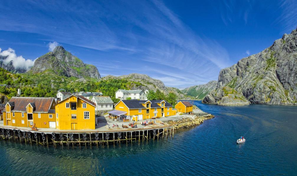 RelaxFoto.de -  istock -  Nusfjord, Îles Lofoten, Norvège - Des grands fjords aux îles Lofoten - 7