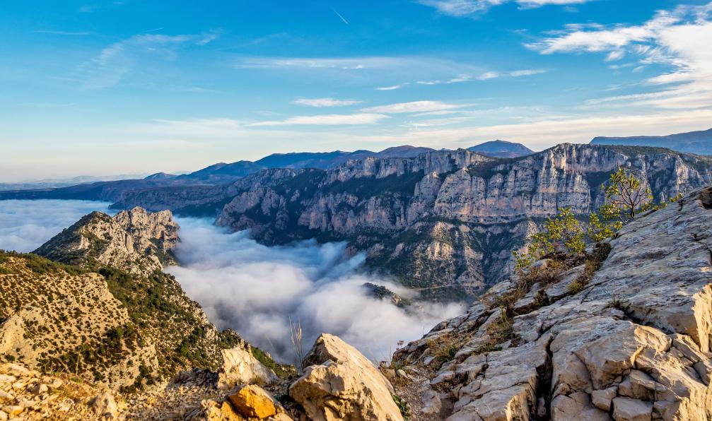 rudiernst - Adobe stock - Mer de nuages sur le gorges du Verdon, France - Les Gorges du Verdon sur mesure  - 1