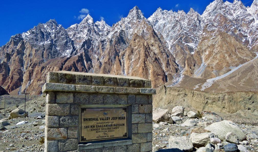 Morten - Adobe stock - Le "passu cones", vers la vallée de Shimshal, chemin du Karakoram, nord du Pakistan - Le trek de Shimshal et la vallée de la Hunza - 2