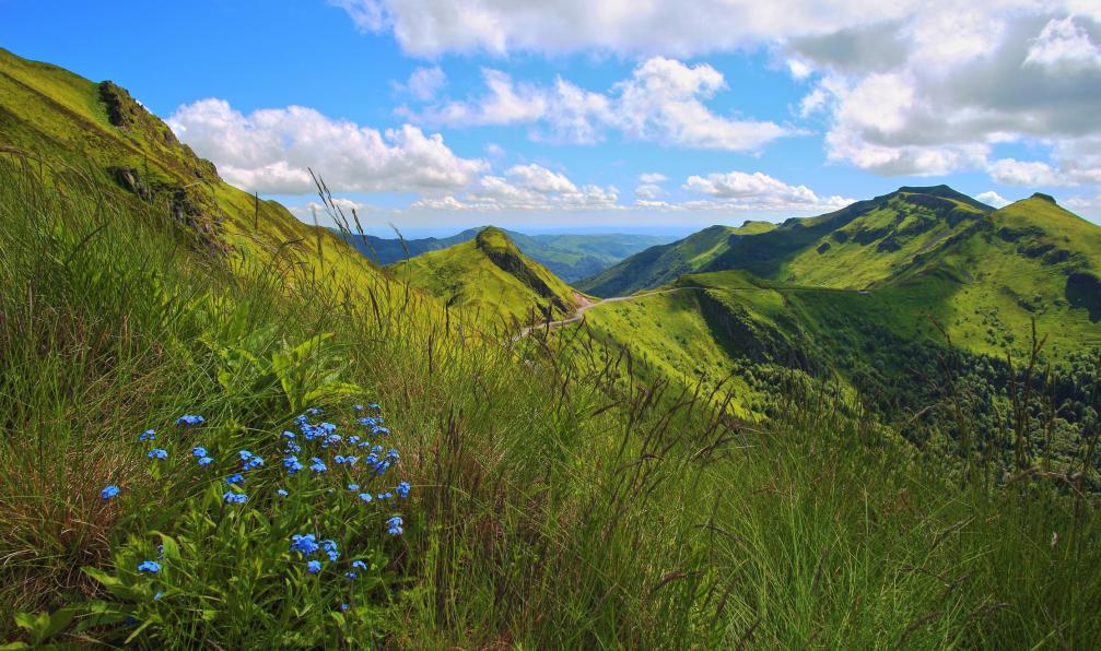 tilo -  Istock -  Puy de Sancy, Auvergne, France.  - Les volcans d'Auvergne en famille - 5