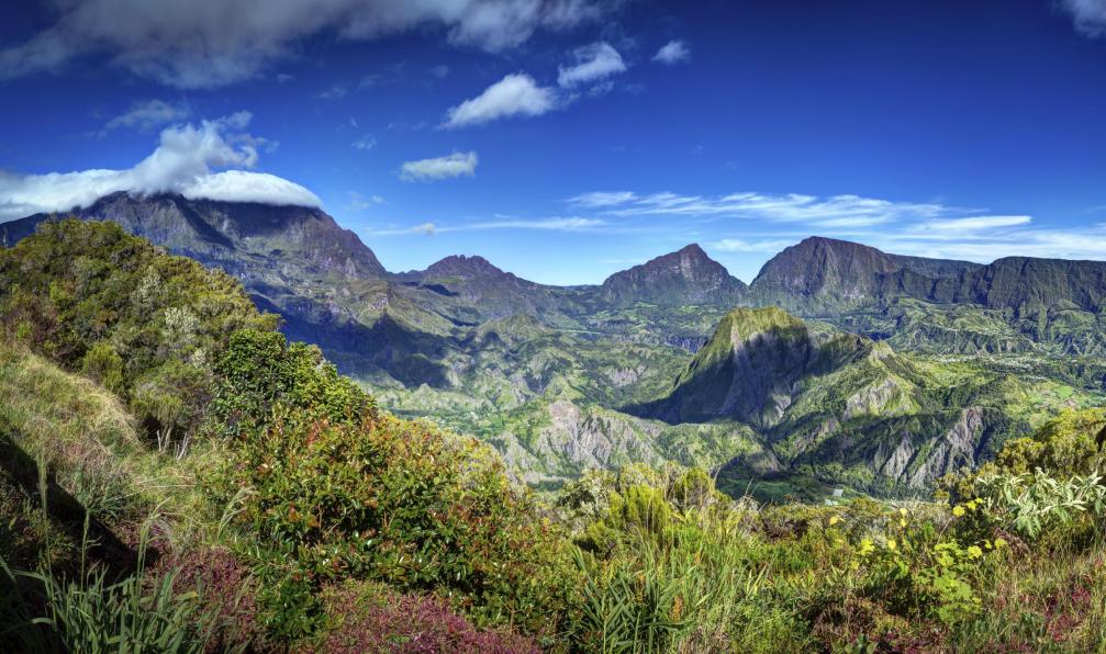 Istock -  Cirque de Salazie, La Réunion. - Douceurs créoles entre cirques et volcans - 2