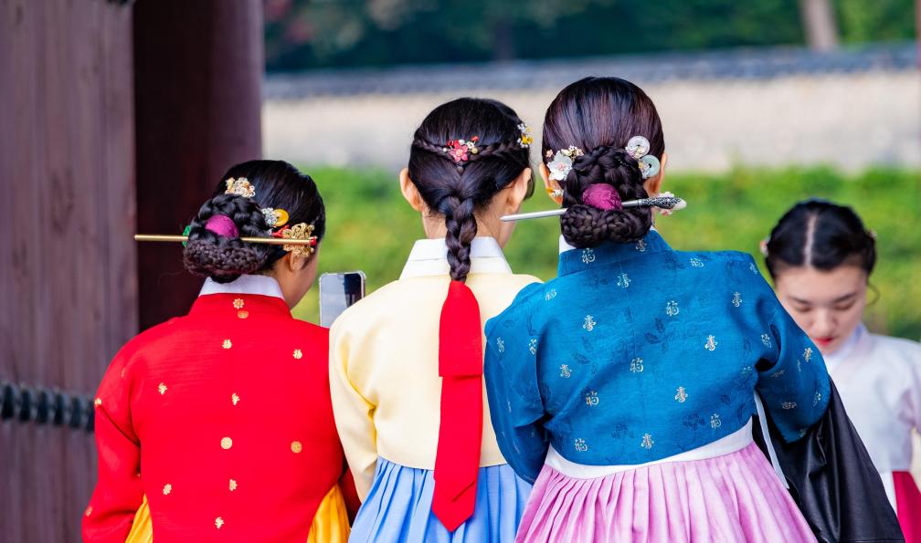 Pixabay - Femmes en tenue traditionnelle coréenne, Corée du Sud - Corée aux mille facettes - 6
