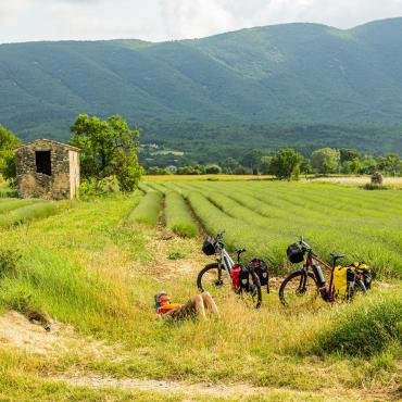 Luberon à velo Les charmes du Luberon à vélo Vélo France
