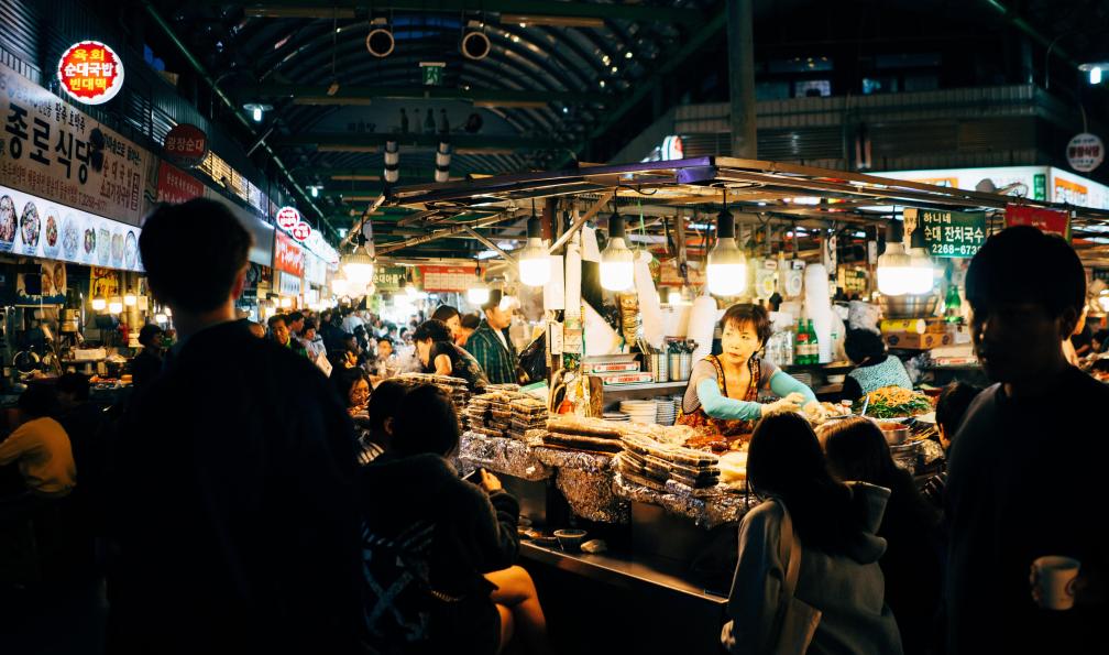 Robson-hatsukami - Morgan - Unsplash - Marché de Séoul by night, Corée du Sud - Corée aux mille facettes - 3