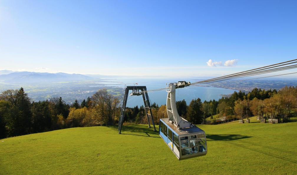 andhal -  istock -  Téléphérique au dessus du lac de constance, Allemagne - Lac de Constance et chutes du Rhin à vélo - 5