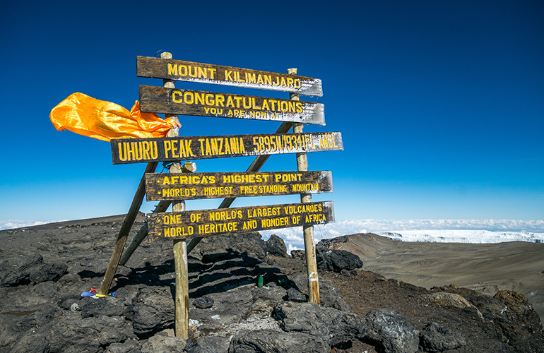 Uhuru Peak, le mont Kilimandjaro - Tanzanie