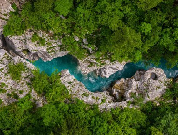 Les gorges de la rivière Soca et bleu magnifique, Slovénie