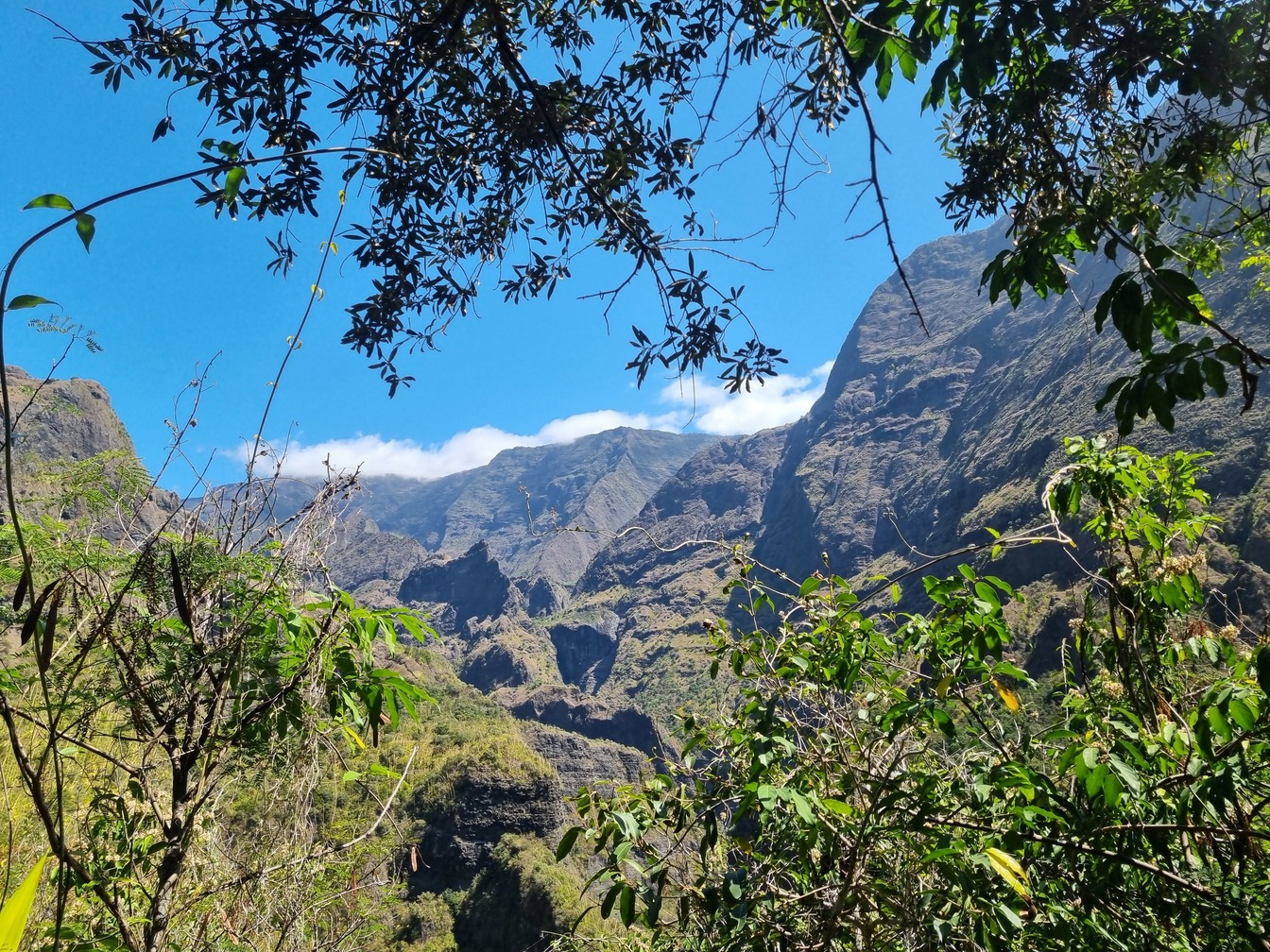 Trekking réunion La grande traversée créole Trekking La