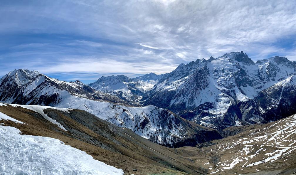 © Clément M. - Cols et sommets des Écrins à raquettes - 11
