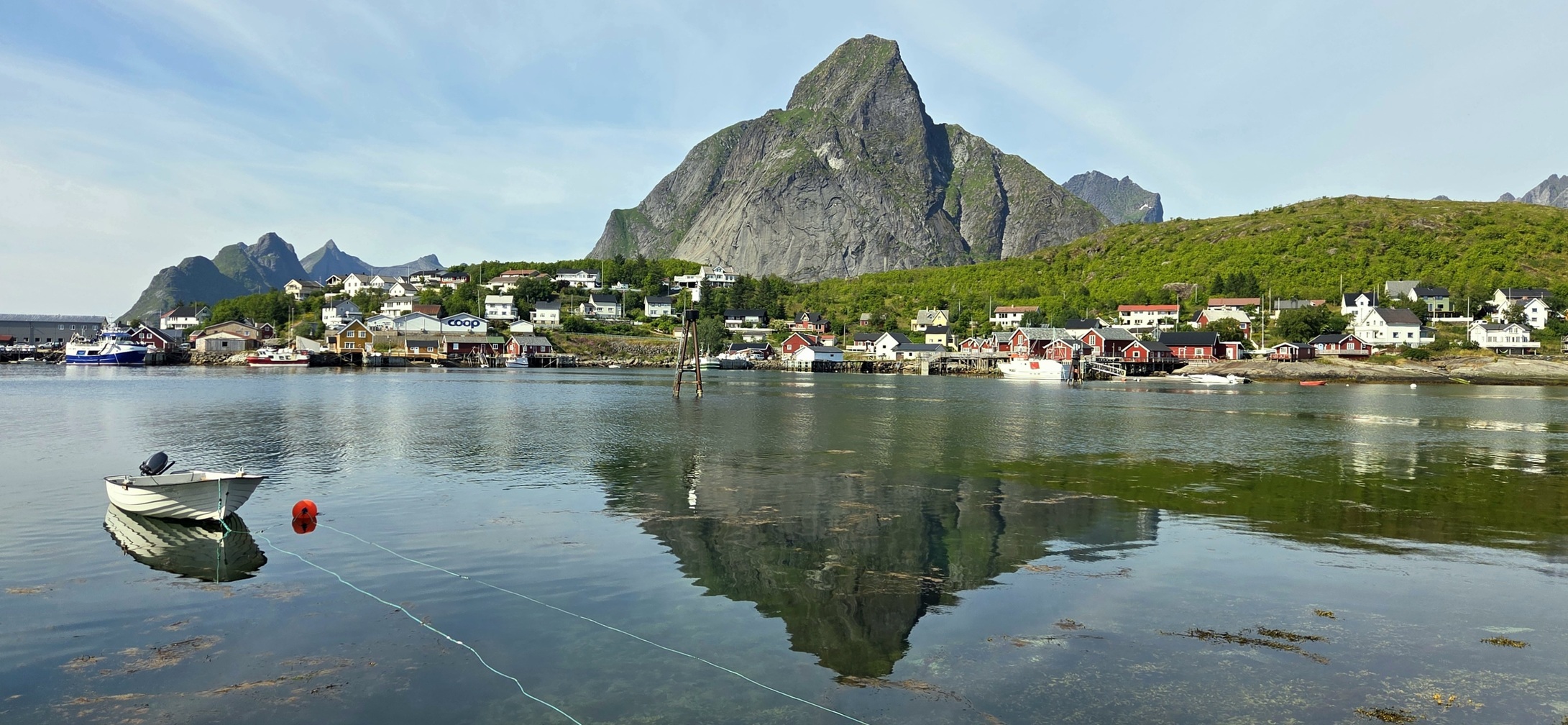 Trek lofoten Spectaculaires îles Lofoten Randonnée Norvège